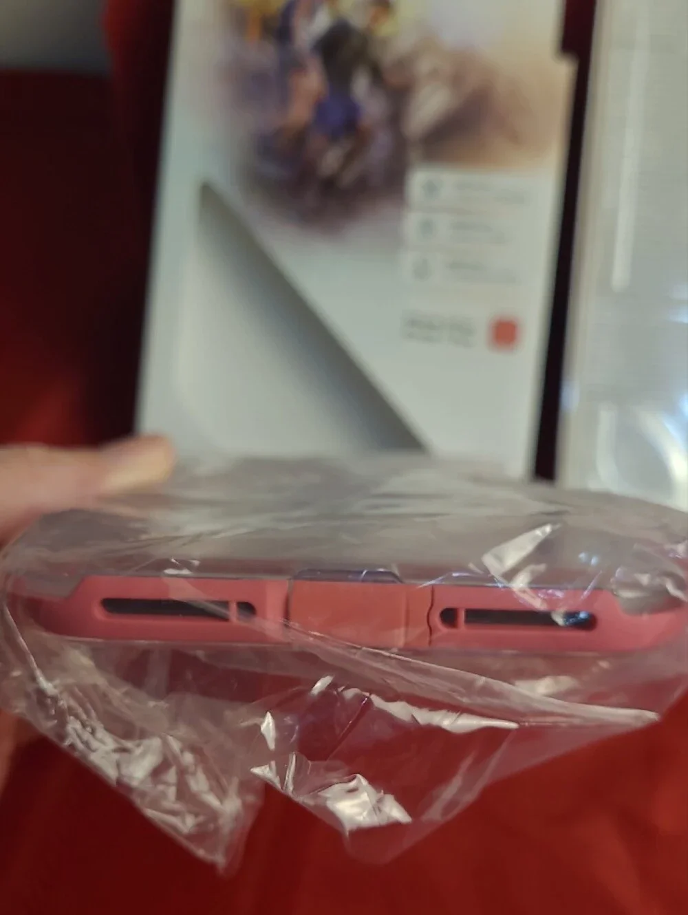 New LifeProof NËXT iPhone 8 Plus/7 Plus Protective Case in Coral/Transparent.